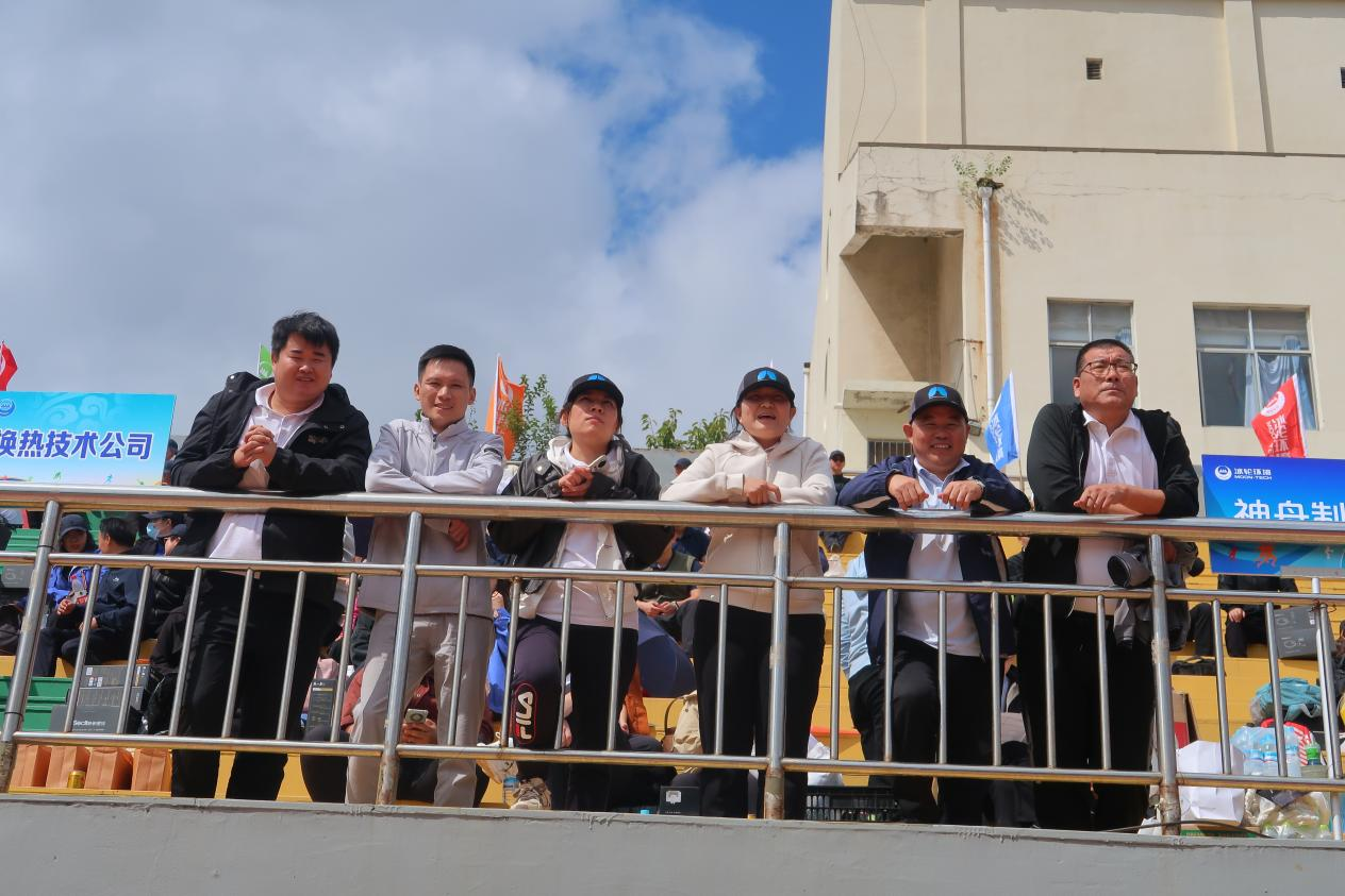 山东十大信誉博彩公司排名啦啦队.png